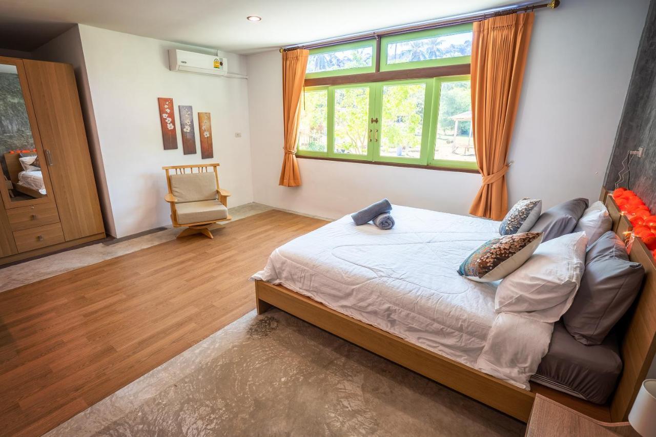 Tonmai Suites Ko Lanta エクステリア 写真