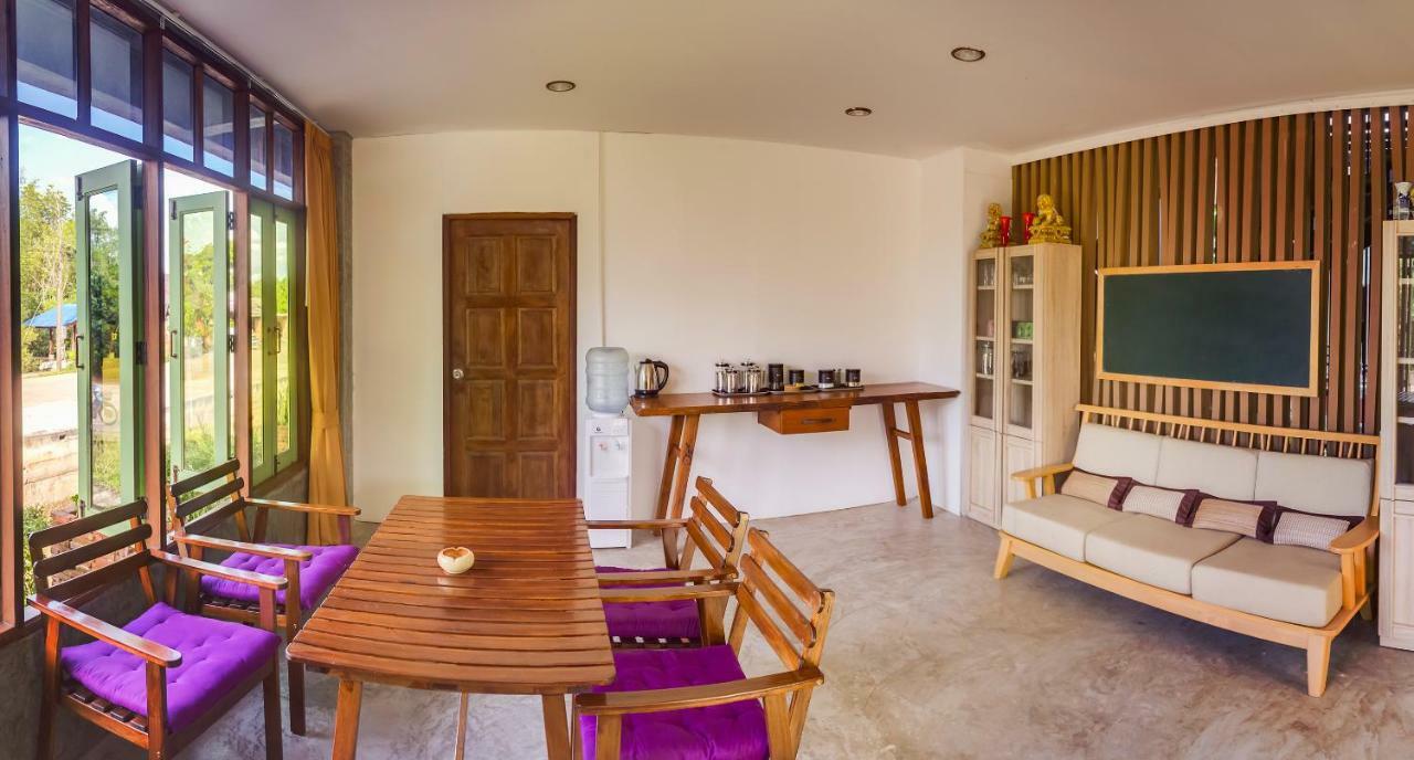 Tonmai Suites Ko Lanta エクステリア 写真