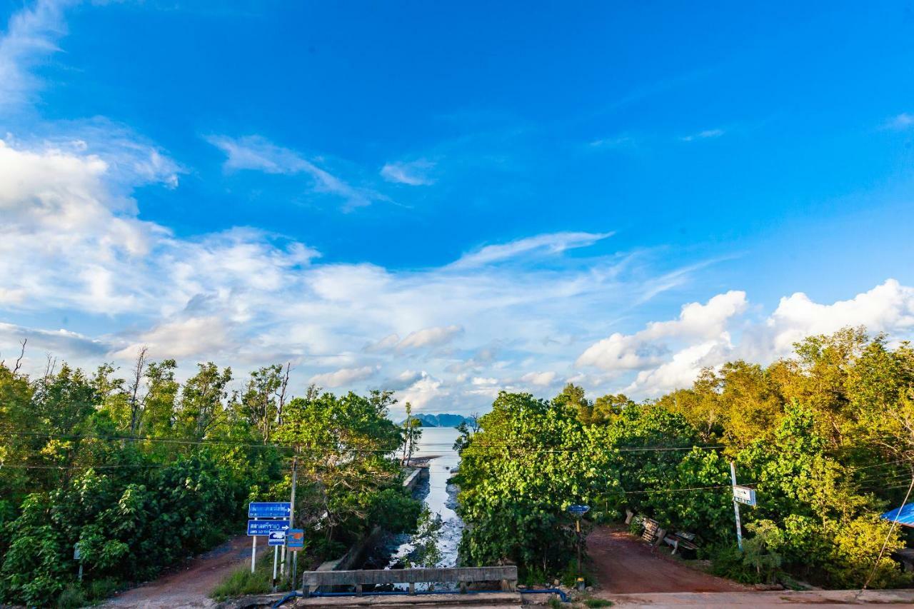 Tonmai Suites Ko Lanta エクステリア 写真