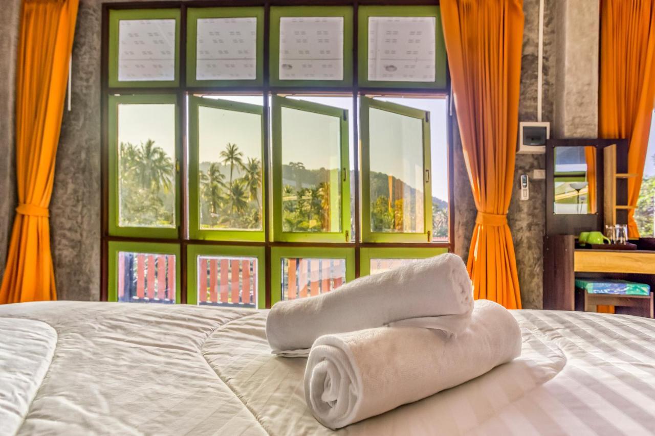 Tonmai Suites Ko Lanta エクステリア 写真